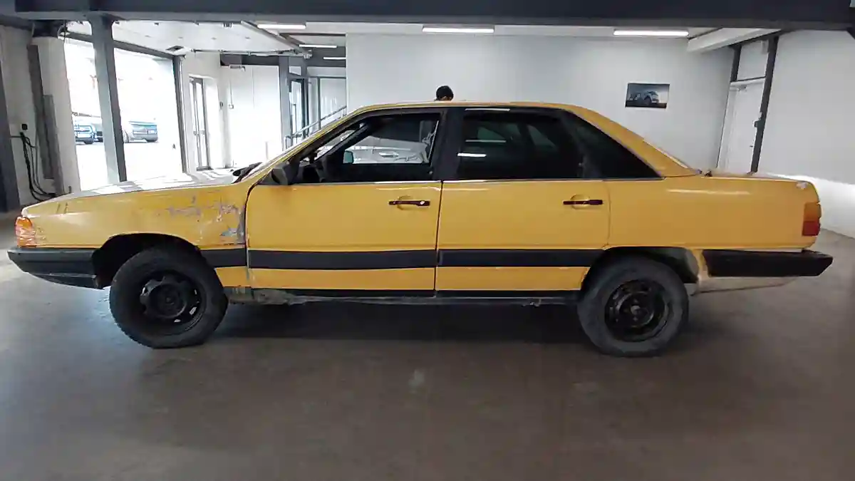 Audi 100 1983 года за 350 000 тг. в Астана