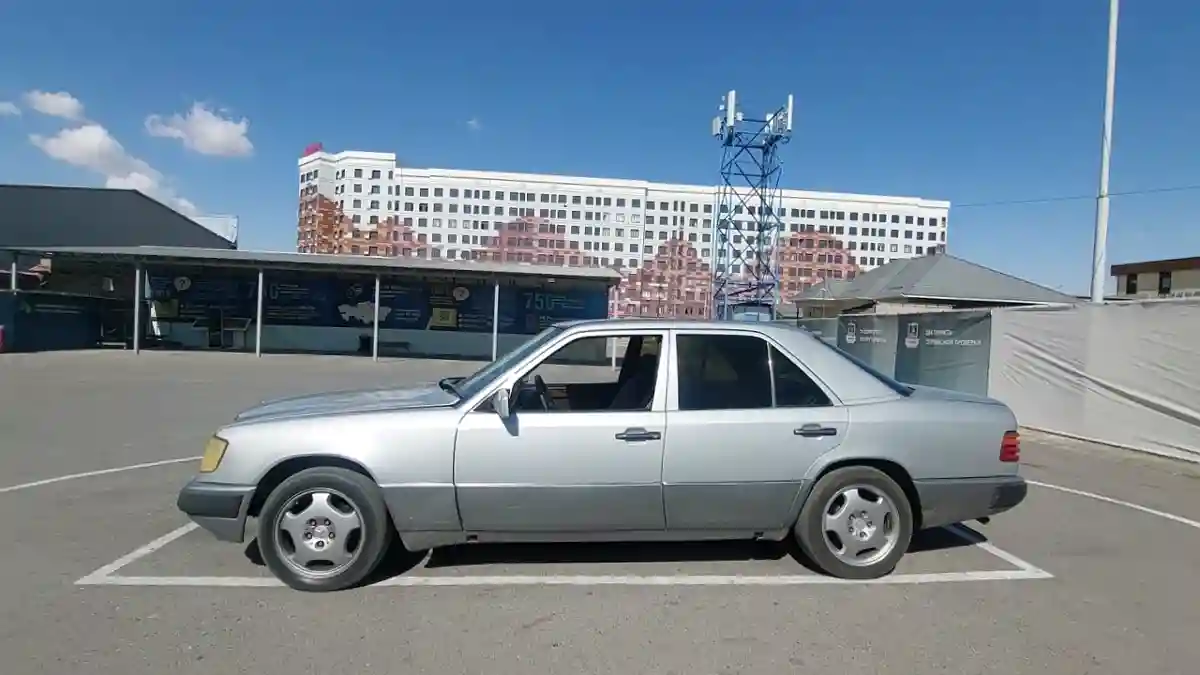 Mercedes-Benz E-Класс 1992 года за 990 000 тг. в Шымкент
