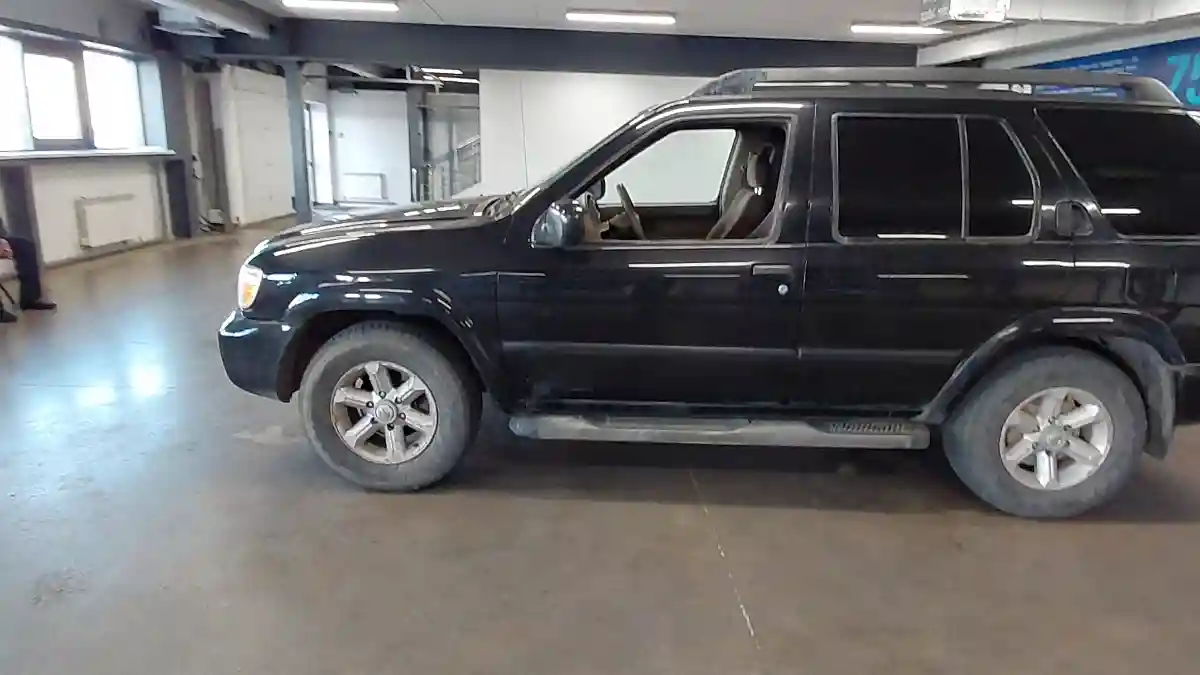 Nissan Pathfinder 2003 года за 3 650 000 тг. в Астана