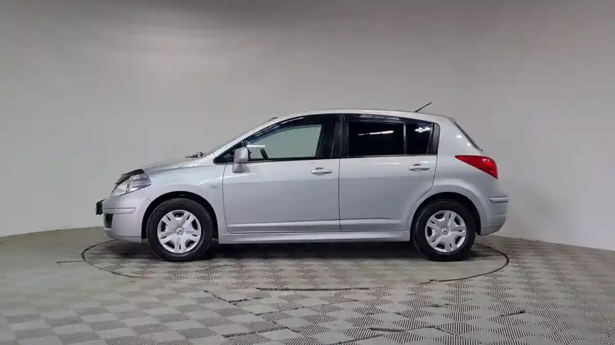 Nissan Tiida 2013 года за 4 990 000 тг. в Алматы