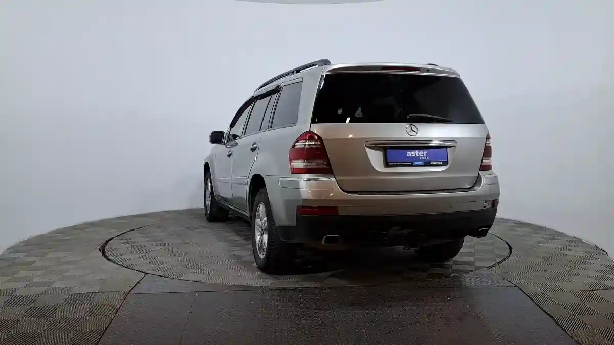 Mercedes-Benz GL-Класс 2007 года за 5 490 000 тг. в Астана