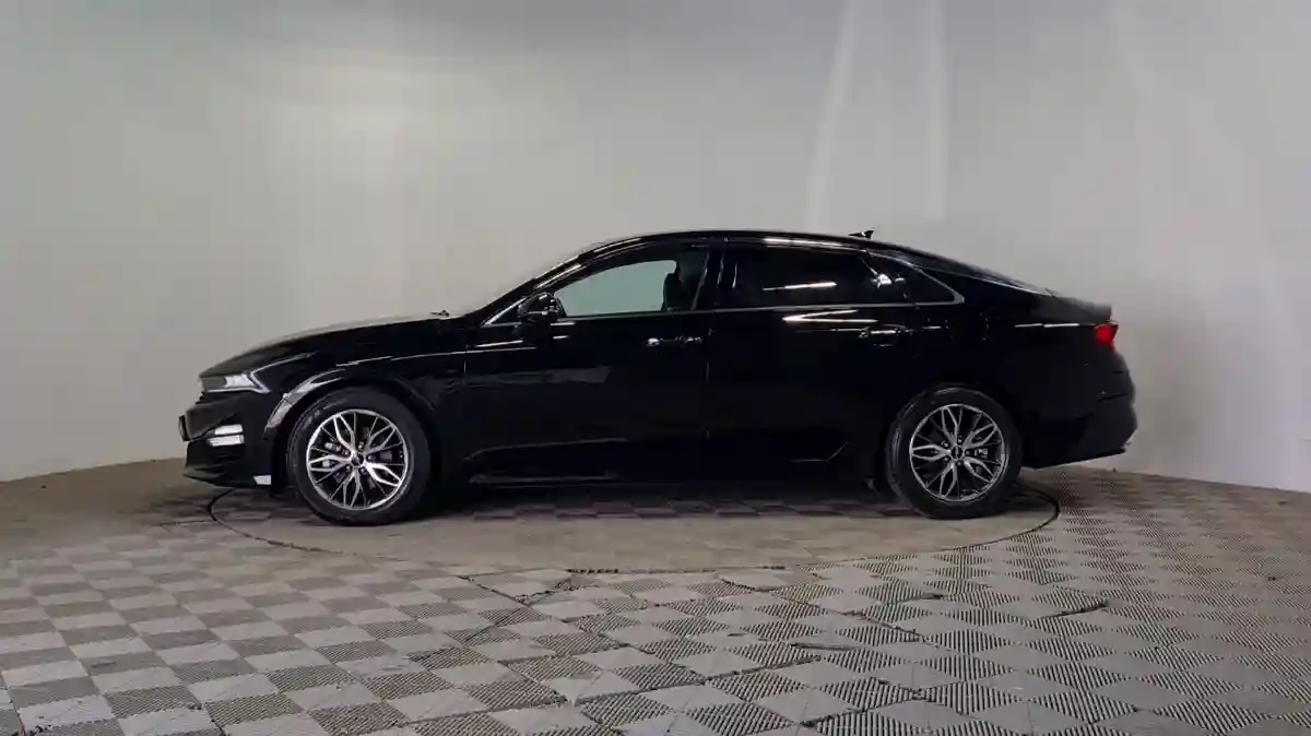 Kia K5 2023 года за 12 300 000 тг. в Алматы