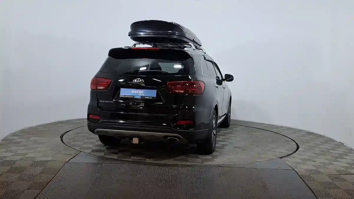 Kia Sorento 2019 года за 13 690 000 тг. в Астана