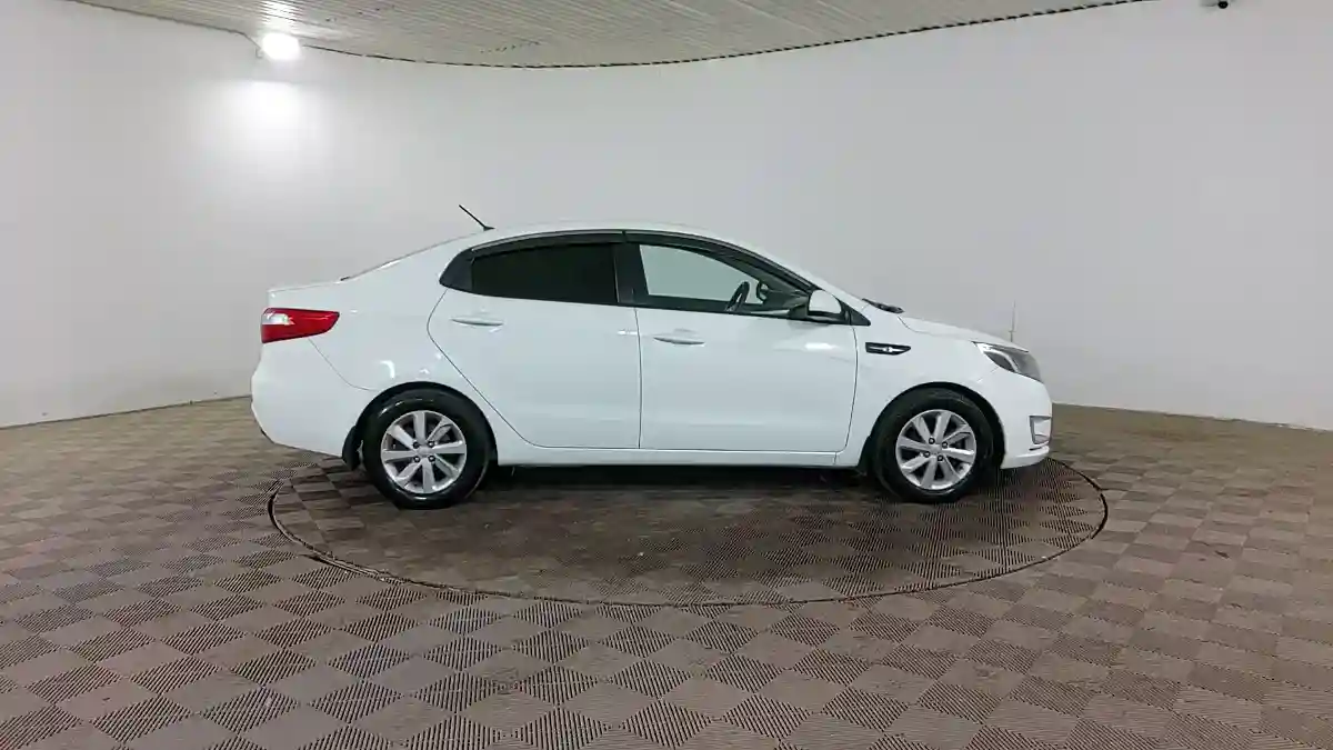Kia Rio 2015 года за 4 690 000 тг. в Шымкент