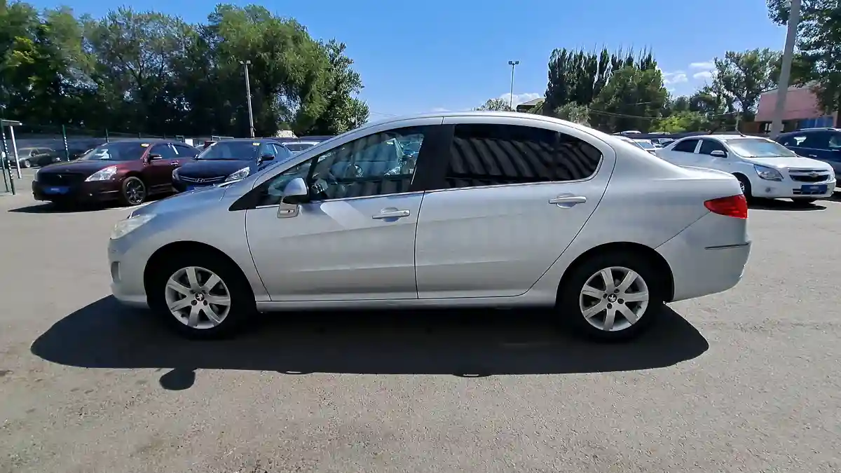Peugeot 408 2013 года за 2 900 000 тг. в Талдыкорган