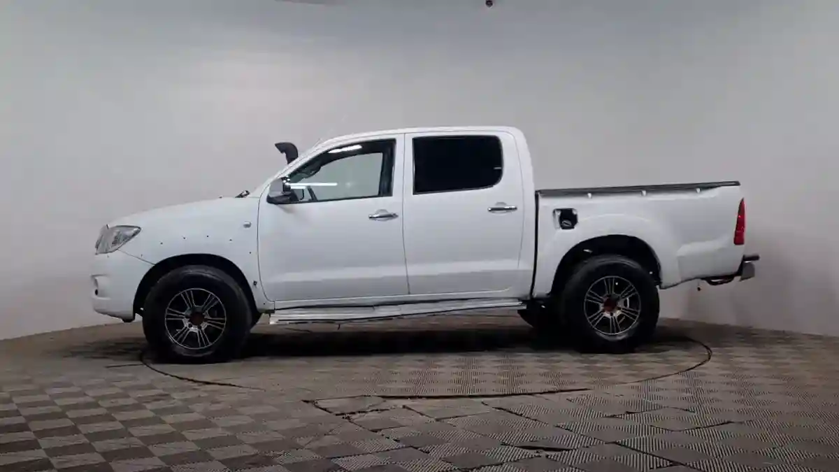 Toyota Hilux 2008 года за 5 590 000 тг. в Алматы