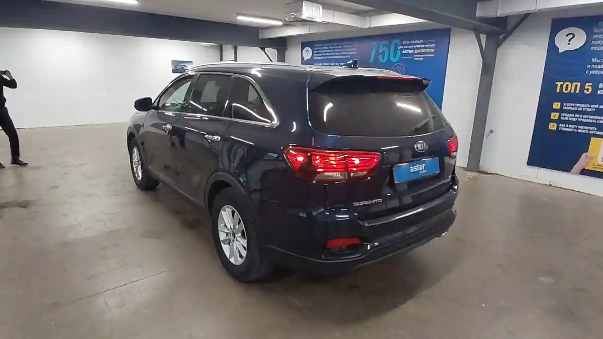 Kia Sorento 2019 года за 10 990 000 тг. в Астана