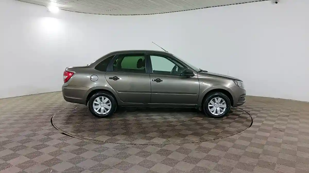 LADA (ВАЗ) Granta 2020 года за 2 750 000 тг. в Шымкент
