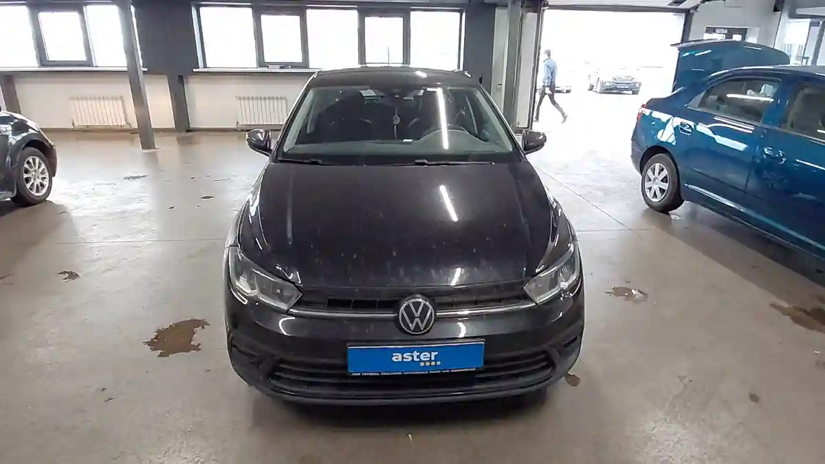Volkswagen Polo 2022 года за 7 900 000 тг. в Астана