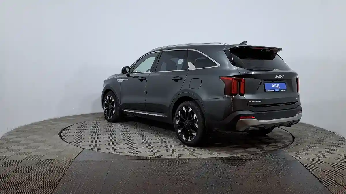 Kia Sorento 2025 года за 21 200 000 тг. в Астана