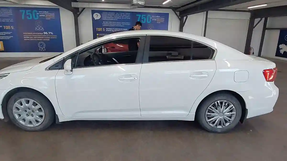 Toyota Avensis 2013 года за 5 290 000 тг. в Астана