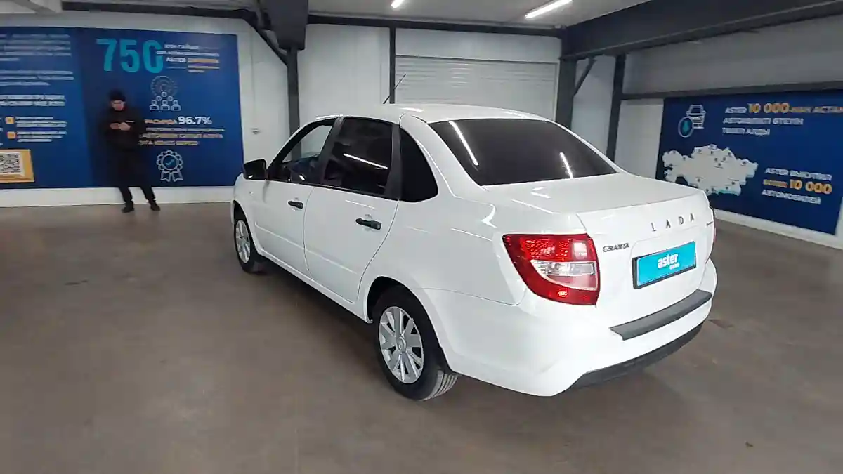LADA (ВАЗ) Granta 2020 года за 3 390 000 тг. в Астана
