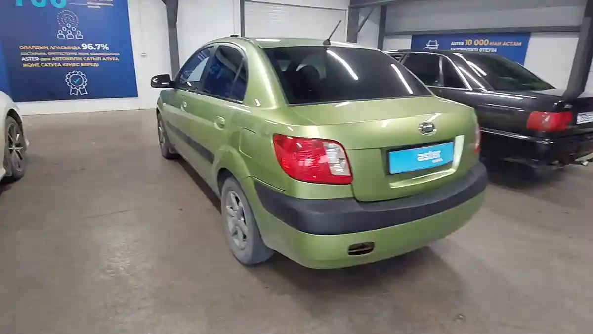 Kia Rio 2005 года за 2 990 000 тг. в Астана