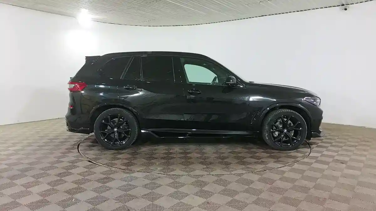 BMW X5 2018 года за 31 990 000 тг. в Шымкент