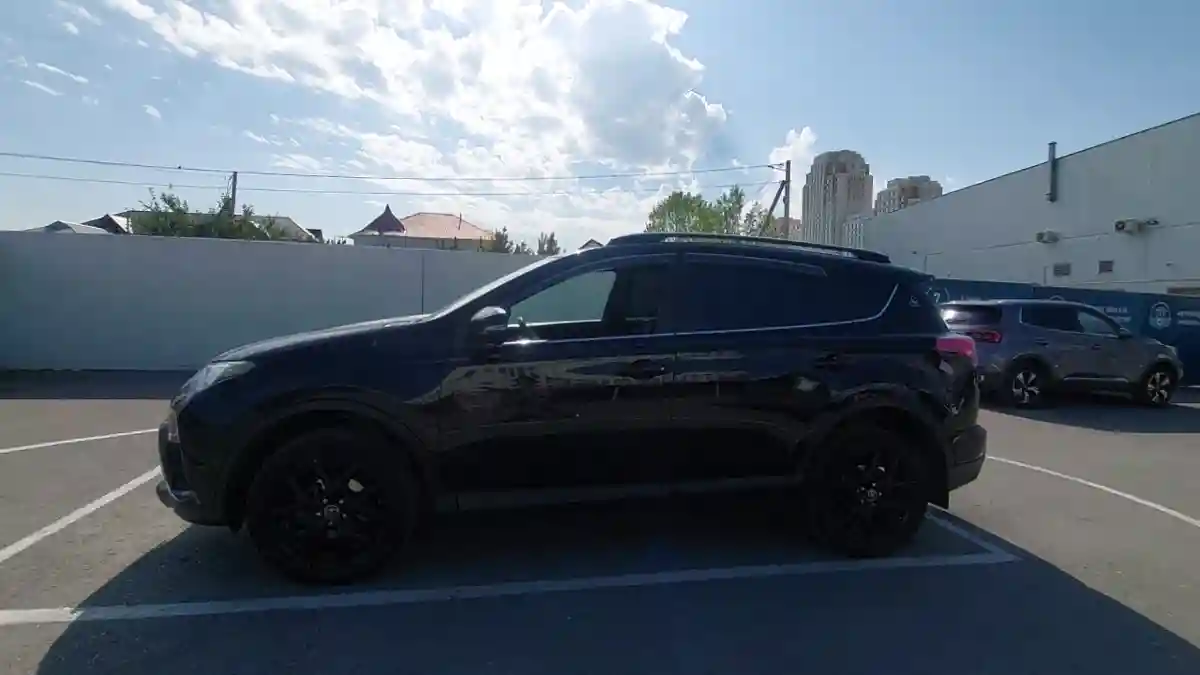 Toyota RAV4 2019 года за 11 190 000 тг. в Шымкент