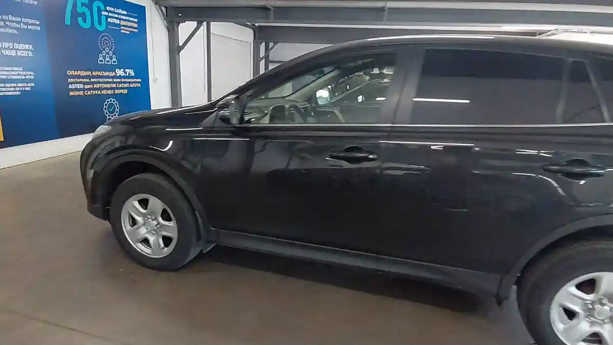 Toyota RAV4 2014 года за 9 190 000 тг. в Астана