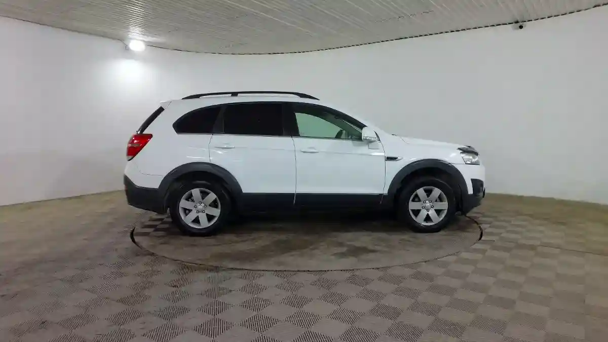 Chevrolet Captiva 2014 года за 4 430 000 тг. в Тараз