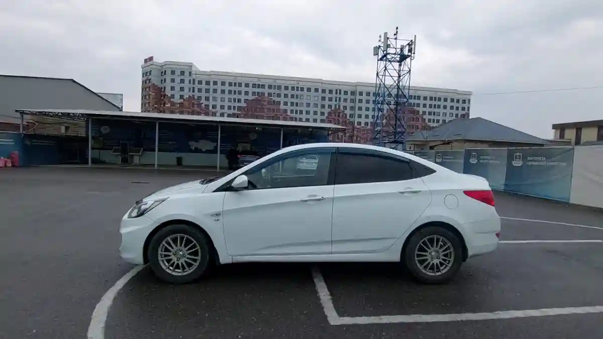 Hyundai Accent 2013 года за 5 190 000 тг. в Шымкент