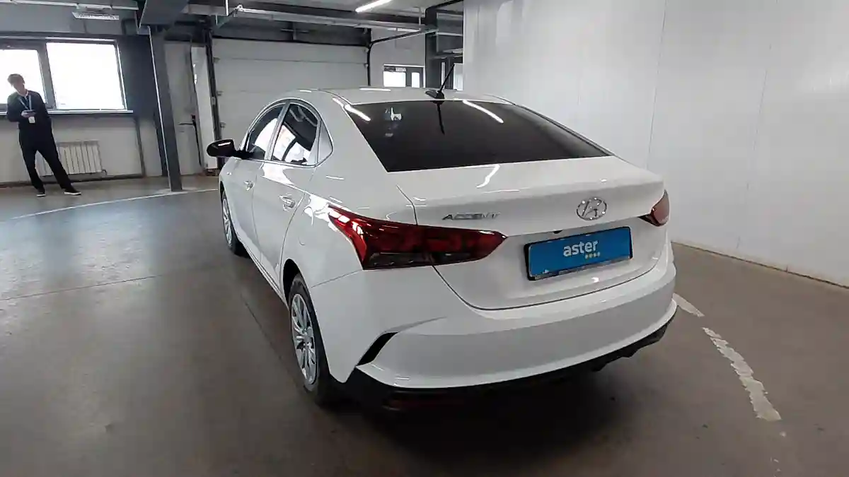 Hyundai Accent 2022 года за 7 690 000 тг. в Астана