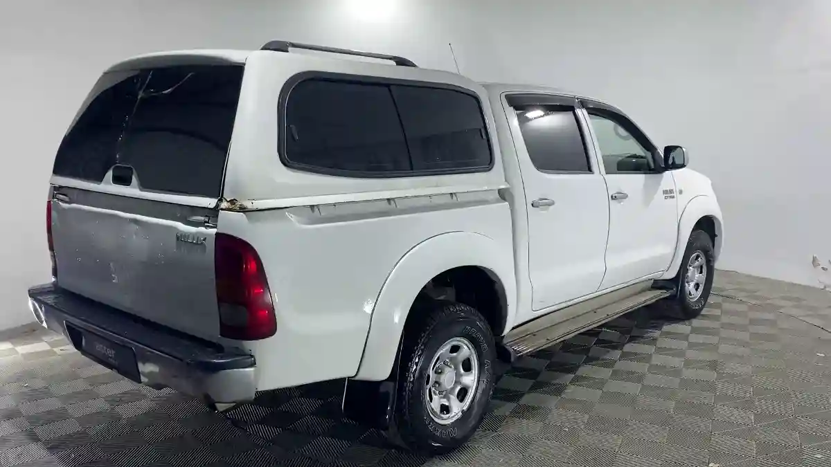 Toyota Hilux 2009 года за 5 990 000 тг. в Павлодар