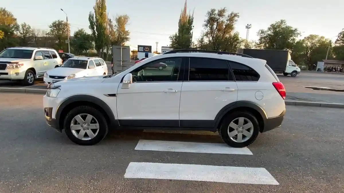 Chevrolet Captiva 2014 года за 5 790 000 тг. в Тараз
