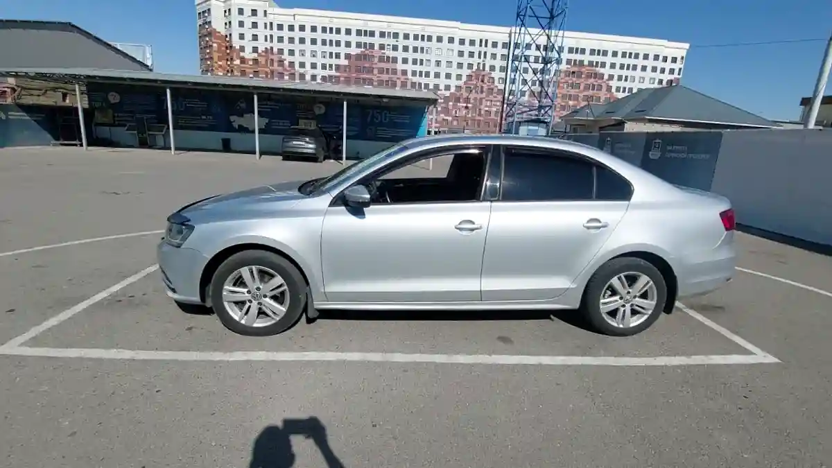 Volkswagen Jetta 2017 года за 5 985 000 тг. в Шымкент