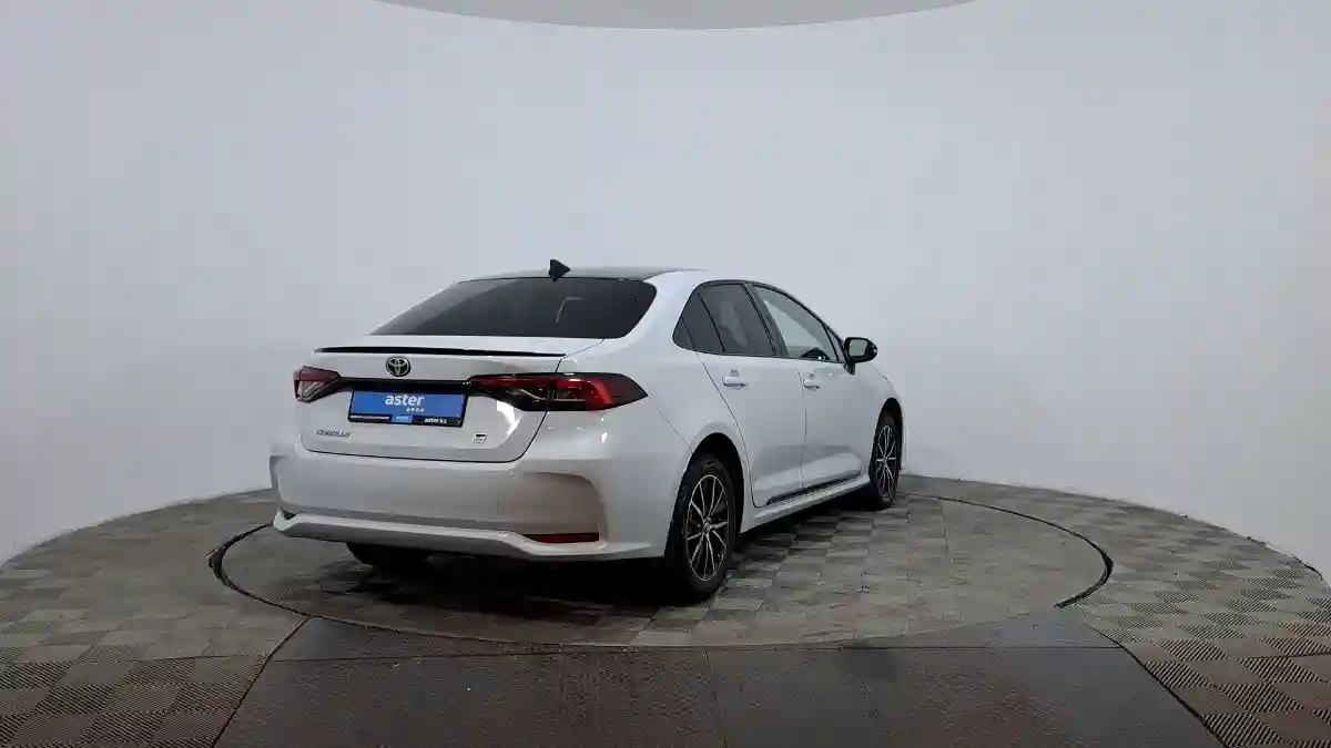 Toyota Corolla 2023 года за 10 790 000 тг. в Астана