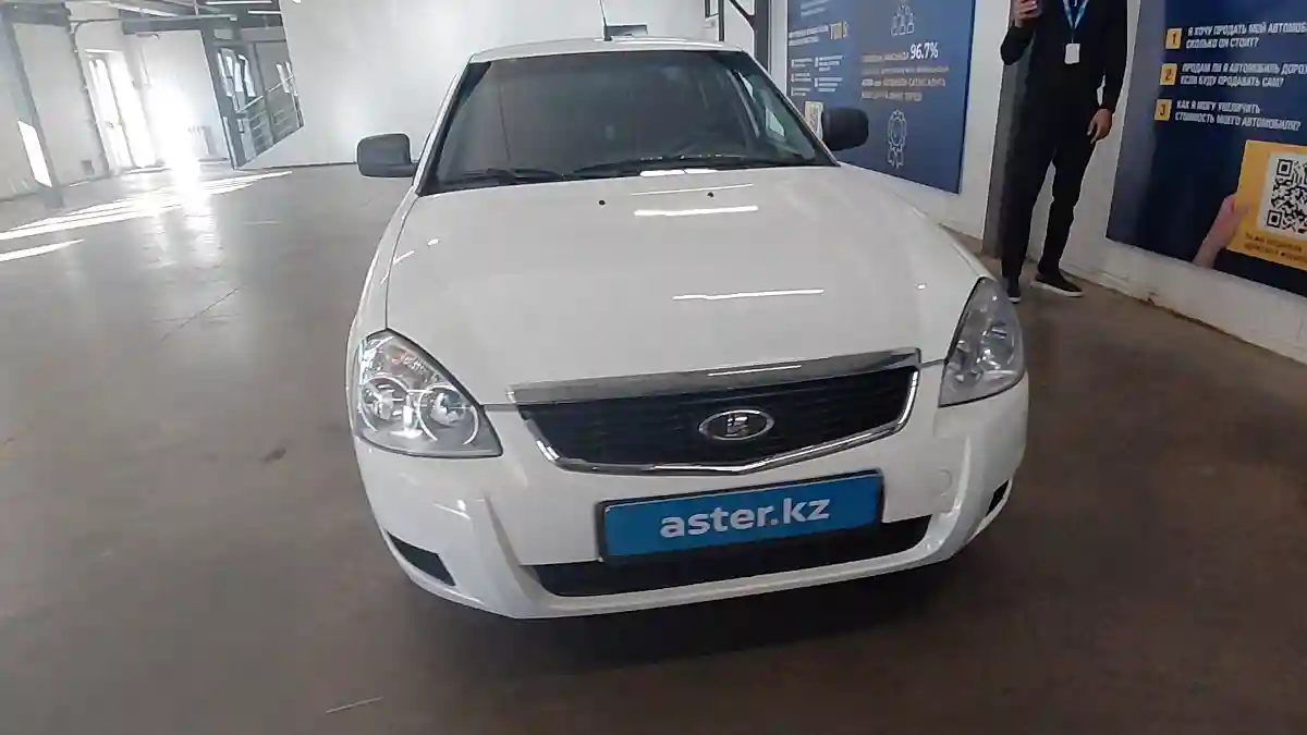 LADA (ВАЗ) Priora 2013 года за 2 200 000 тг. в Астана