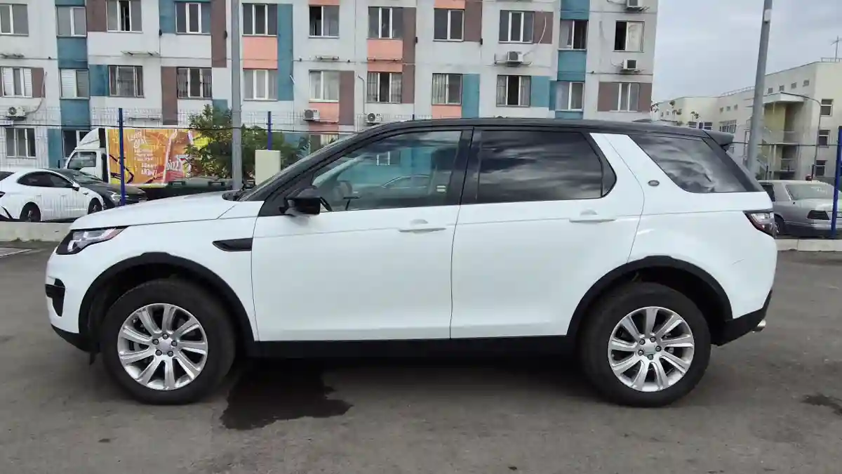 Land Rover Discovery Sport 2018 года за 9 990 000 тг. в Алматы