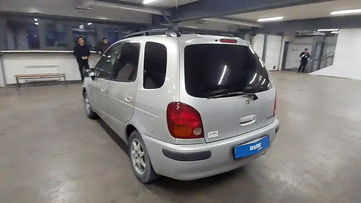 Toyota Corolla Spacio 1997 года за 1 990 000 тг. в Астана