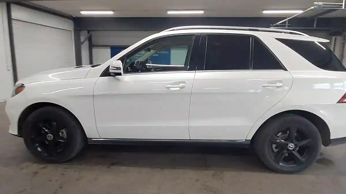 Mercedes-Benz GLE 2017 года за 11 890 000 тг. в Астана