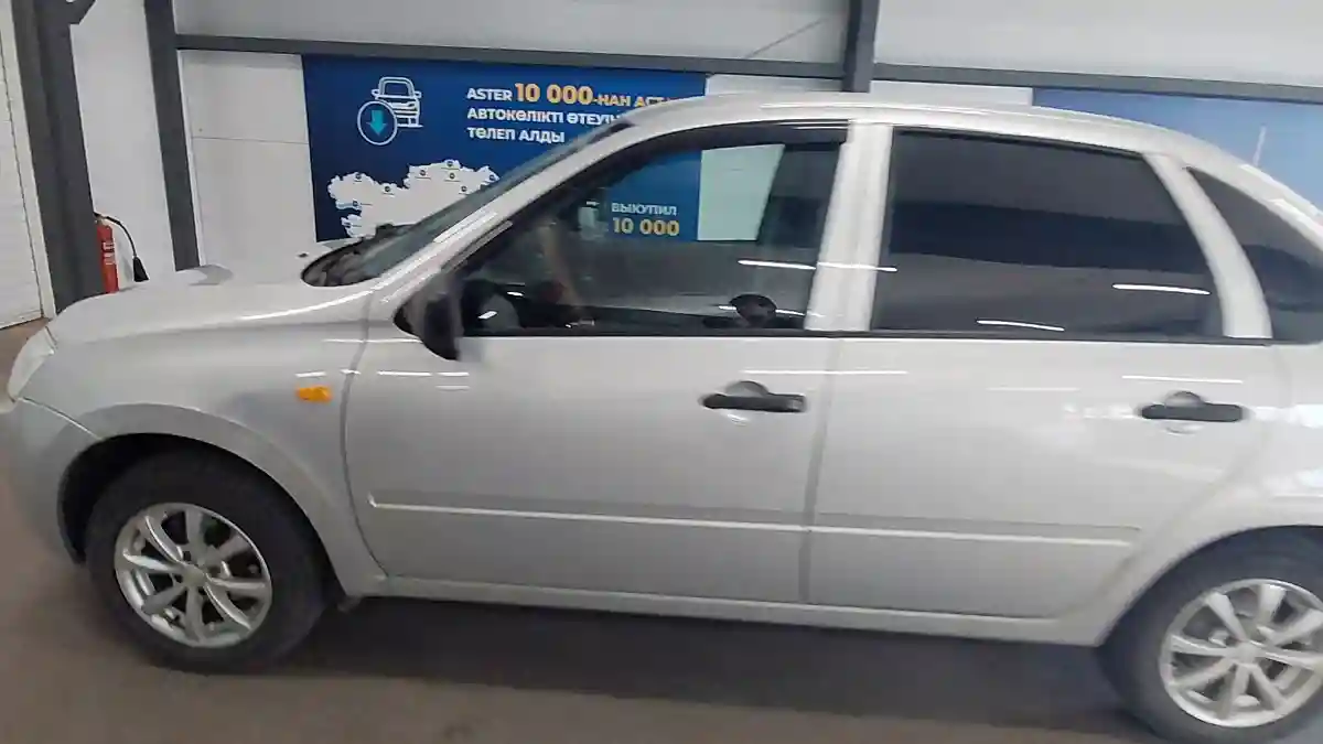 LADA (ВАЗ) Granta 2014 года за 2 790 000 тг. в Астана