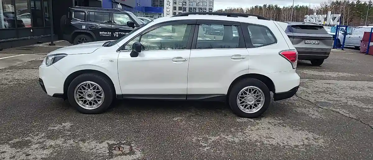 Subaru Forester 2018 года за 8 990 000 тг. в Усть-Каменогорск