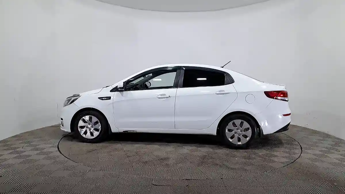 Kia Rio 2015 года за 3 590 000 тг. в Астана