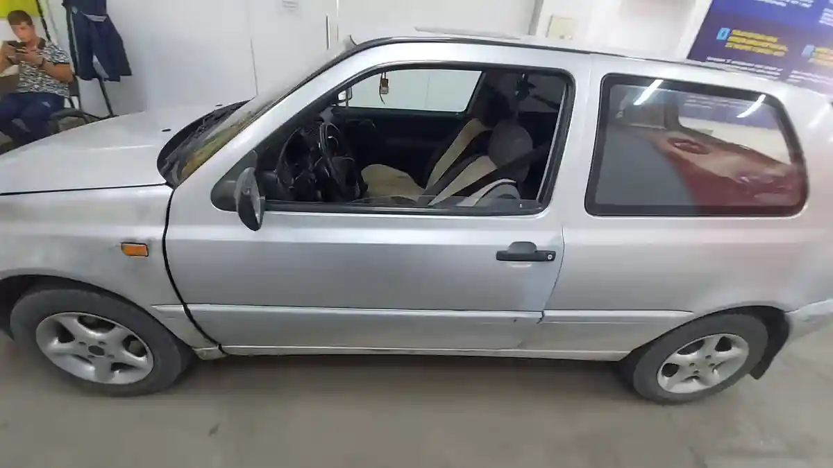 Volkswagen Golf 1992 года за 450 000 тг. в Павлодар