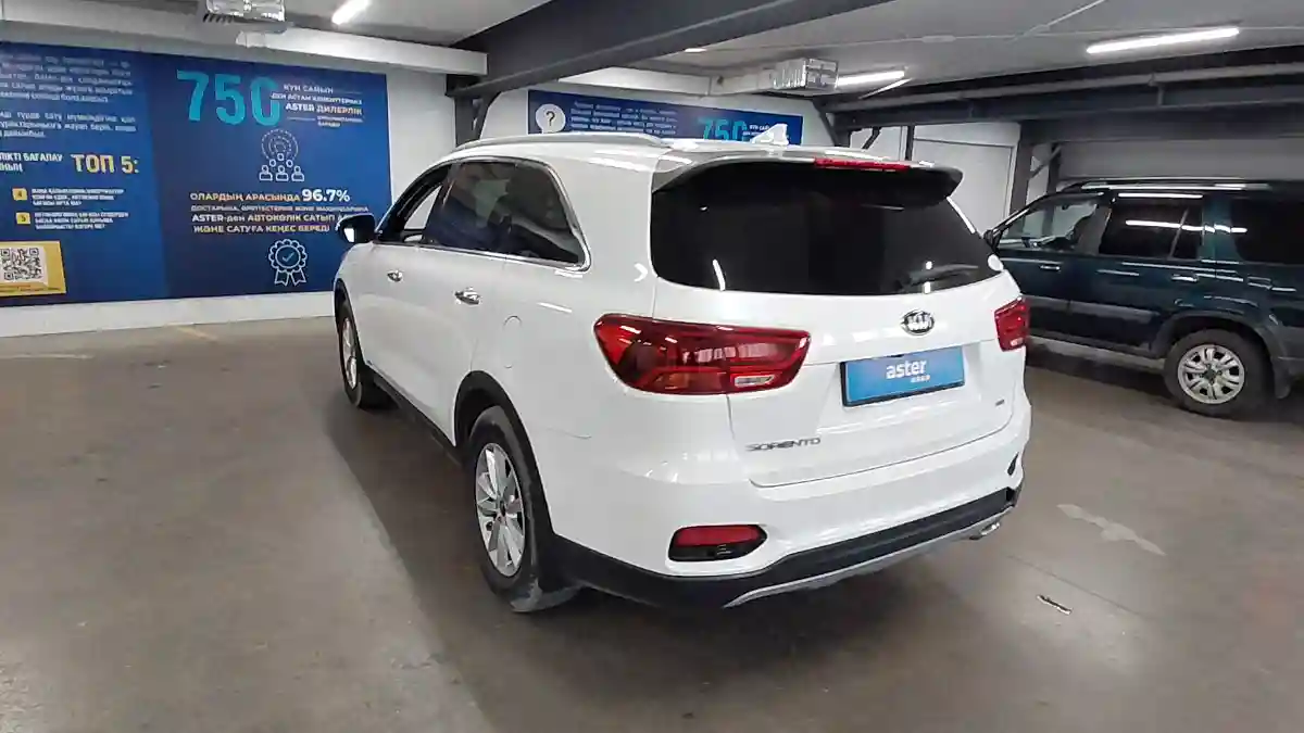 Kia Sorento 2019 года за 9 890 000 тг. в Астана