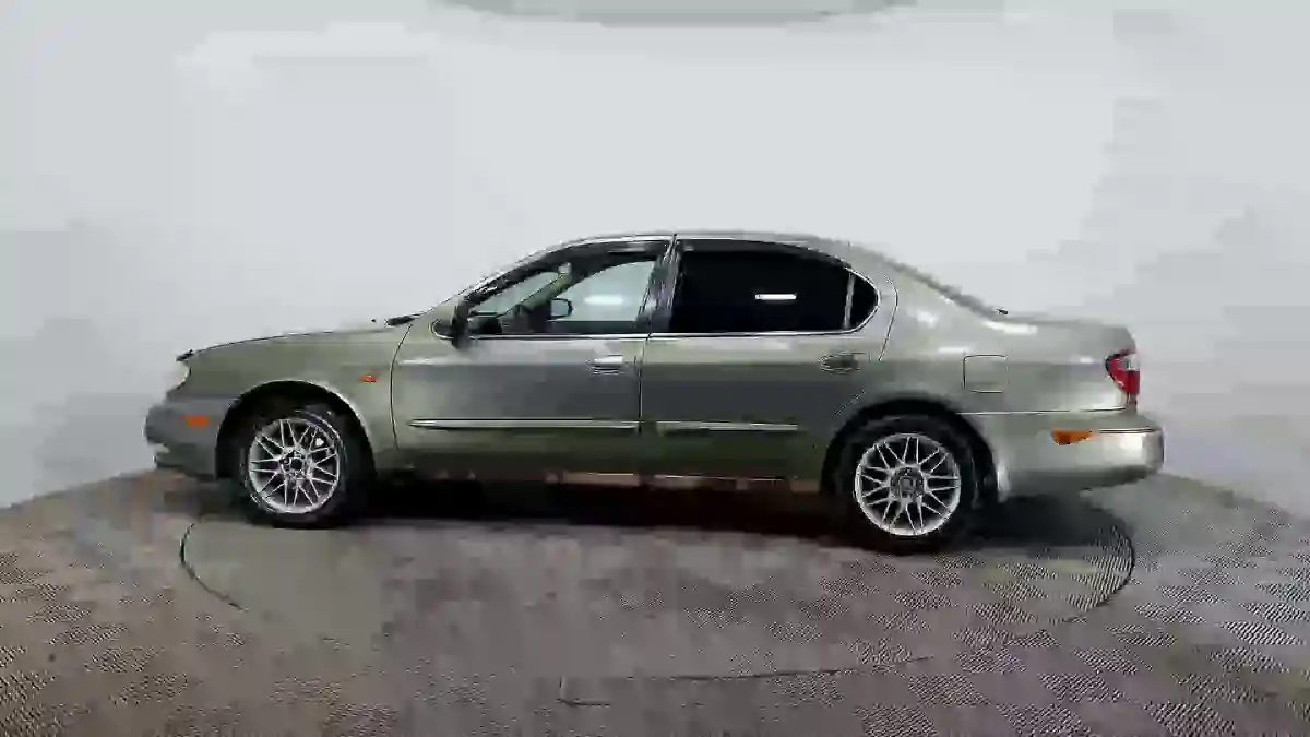 Nissan Maxima 2001 года за 1 590 000 тг. в Астана