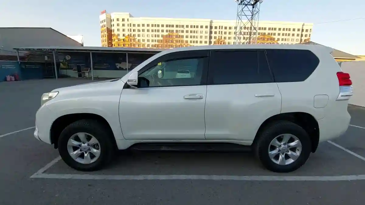 Toyota Land Cruiser Prado 2009 года за 13 190 000 тг. в Шымкент