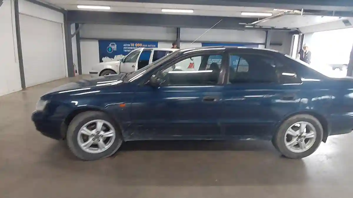 Toyota Carina 1996 года за 850 000 тг. в Астана