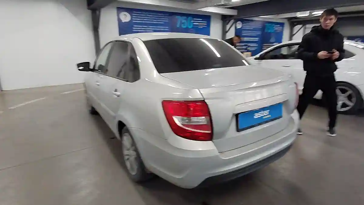 LADA (ВАЗ) Granta 2022 года за 2 590 000 тг. в Астана