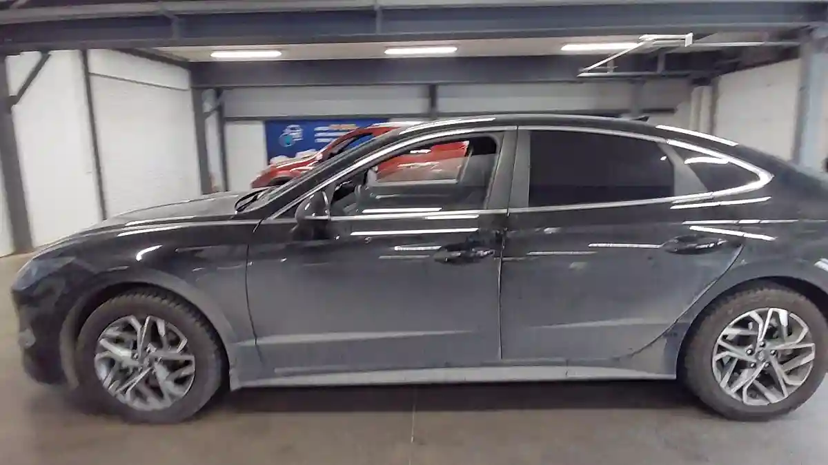 Hyundai Sonata 2022 года за 9 990 000 тг. в Астана