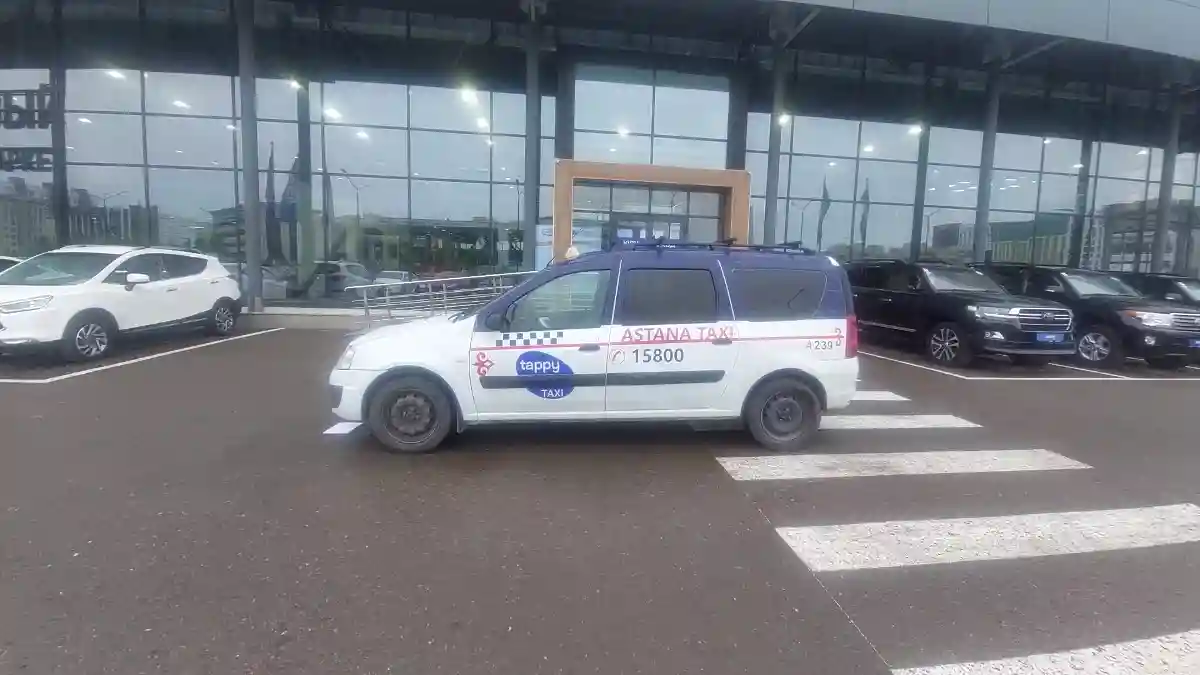 LADA (ВАЗ) Largus 2017 года за 3 150 000 тг. в Астана