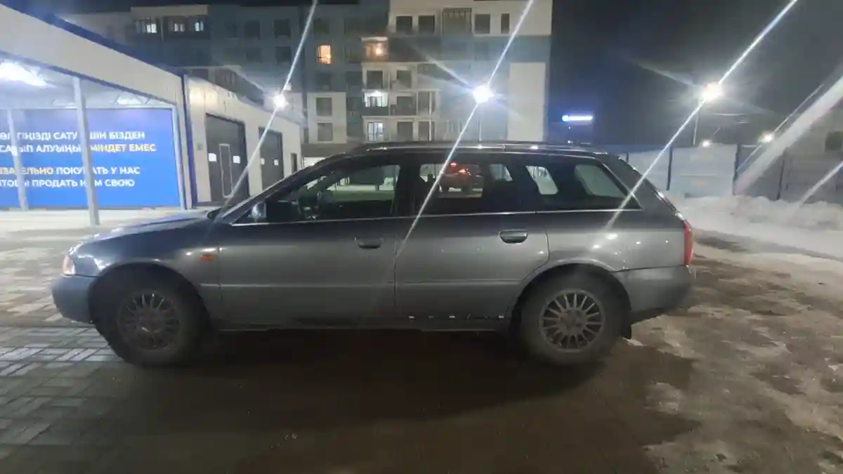 Audi A4 1999 года за 2 000 000 тг. в Алматы