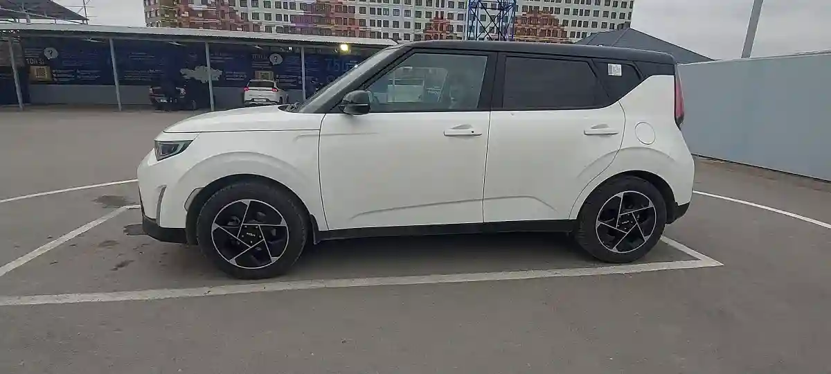 Kia Soul 2023 года за 13 000 000 тг. в Шымкент