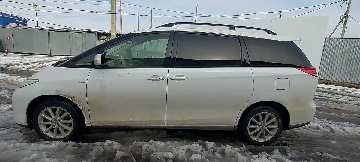 Toyota Previa 2019 года за 15 000 000 тг. в Атырау