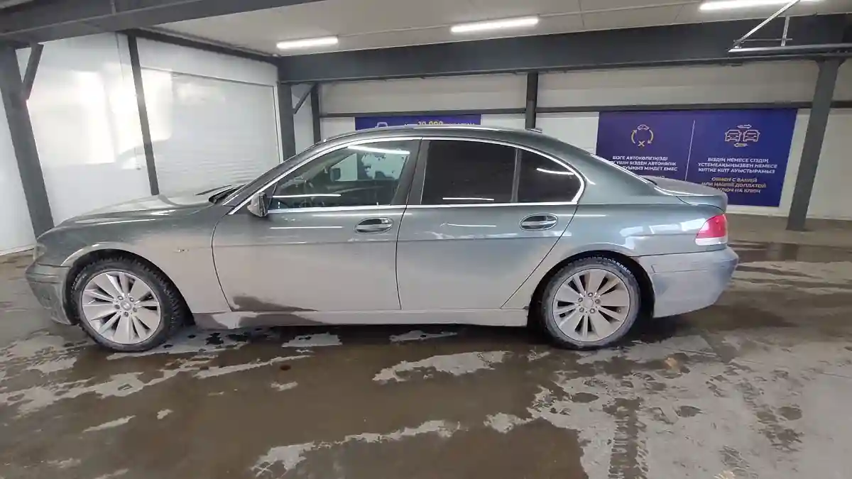 BMW 7 серии 2001 года за 4 100 000 тг. в Астана