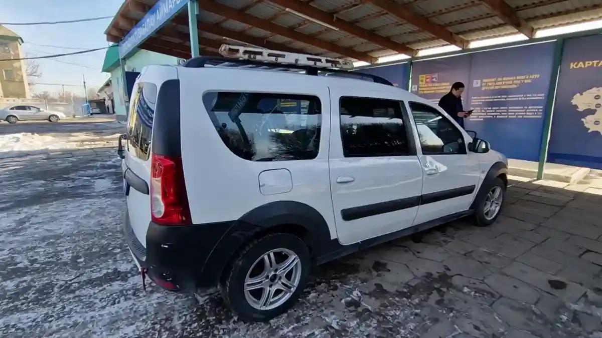 LADA (ВАЗ) Largus Cross 2017 года за 5 000 000 тг. в Талдыкорган