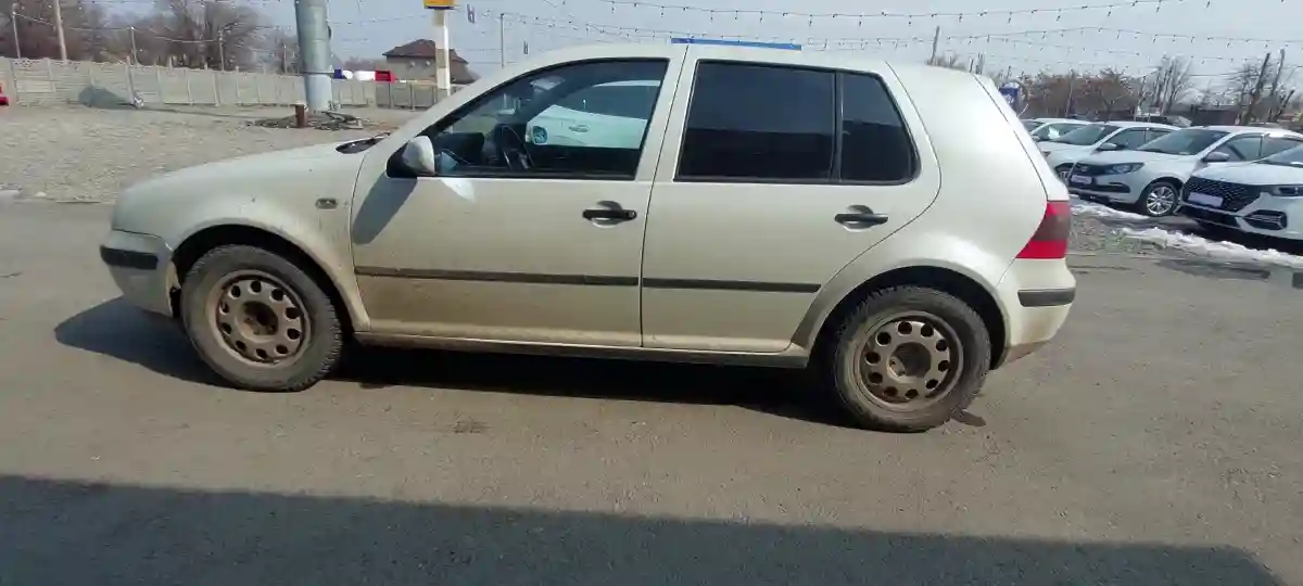Volkswagen Golf 2000 года за 2 500 000 тг. в Тараз