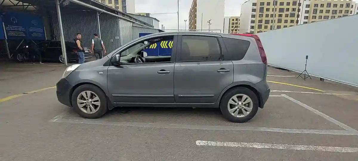 Nissan Note 2010 года за 4 000 000 тг. в Алматы