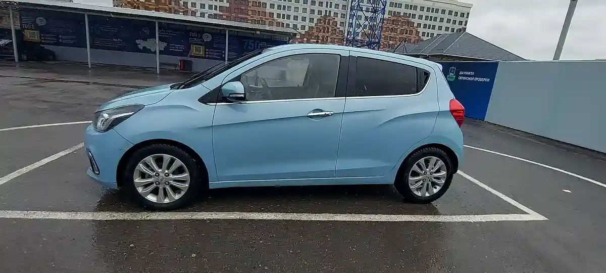 Chevrolet Spark 2017 года за 5 500 000 тг. в Шымкент